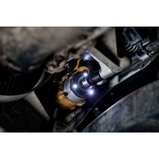18V XR Brushless 1/2" Detent Pin Compact Impact Wrench - 2 X 5Ah Battery