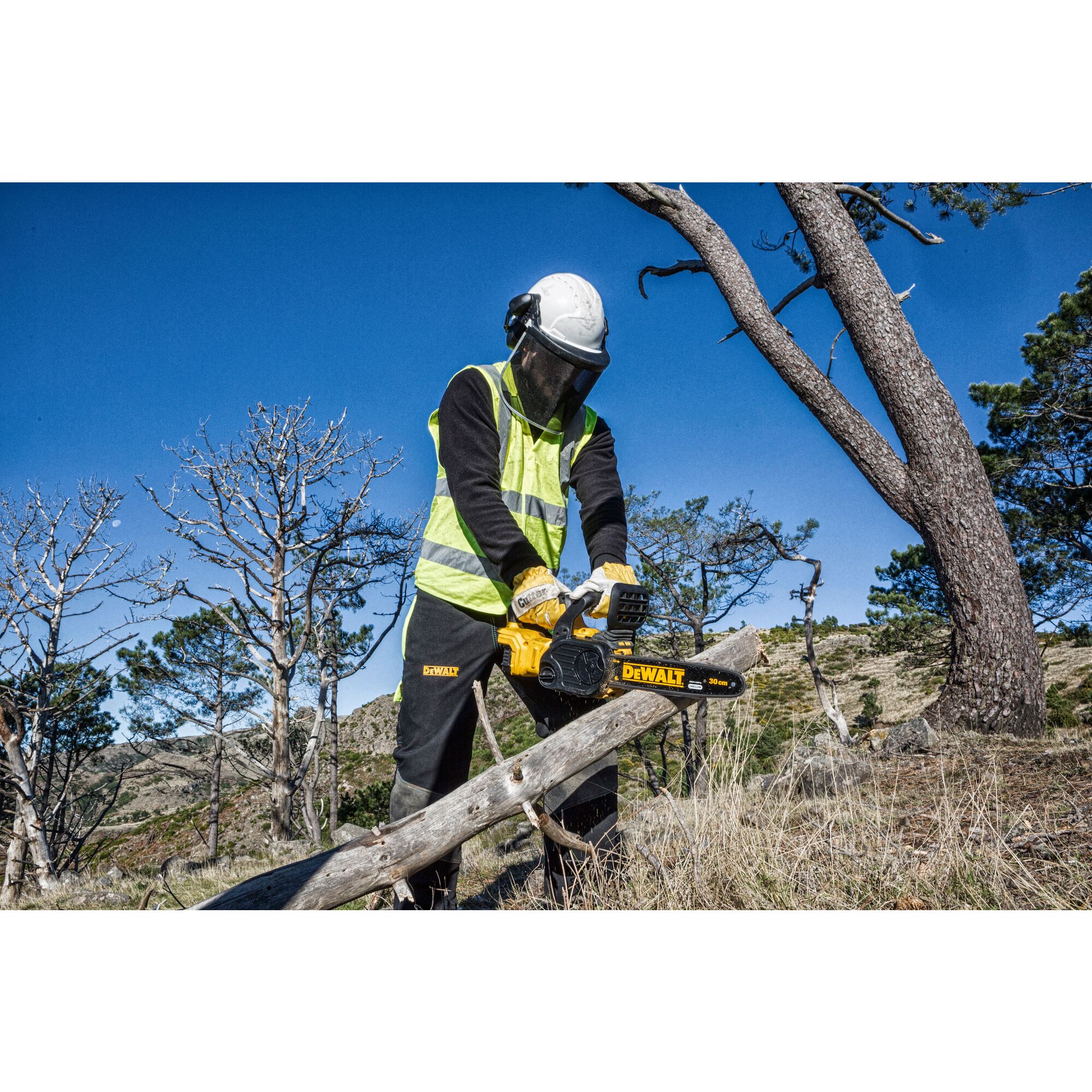 Dewalt xr brushless chainsaw best sale