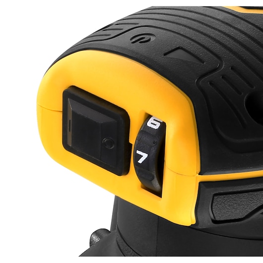 18V XR Brushless Sander (2 X 5 Ah) (125 mm)
