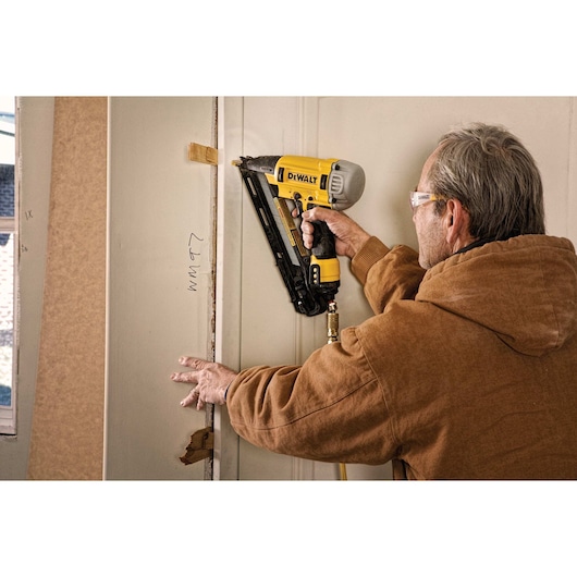 Pneumatic Finish Nailer Precision Point Tip (15 Gauge)