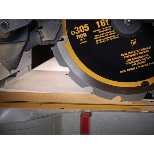 EXTREME 305mm x 30mm 16T PCD Multi Material CSB