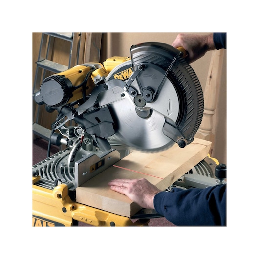 EXTREME WORKSHOP CSB 305mm x 30mm 60T